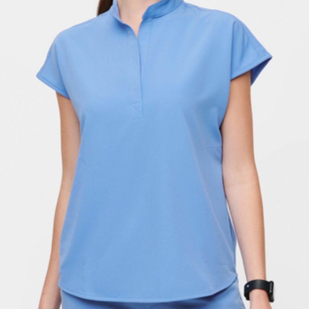 FIGS Rafaela Oversized Scrub Top - Ceil Blue - Like New - XXS